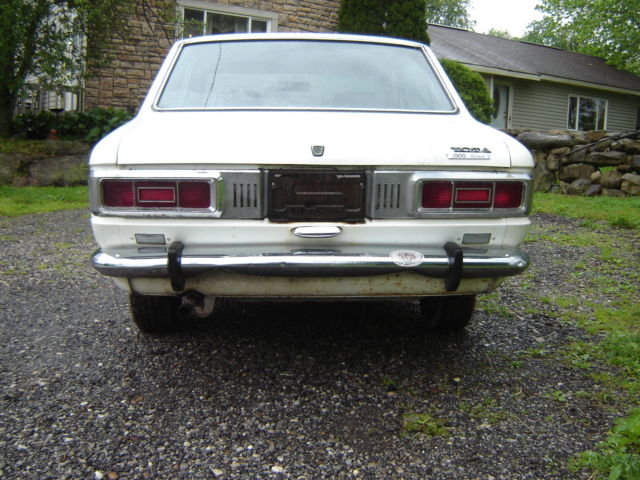 1970 white Toyota Corona U/K