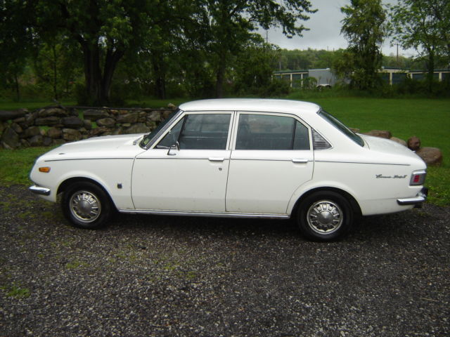 1970 white Toyota Corona U/K