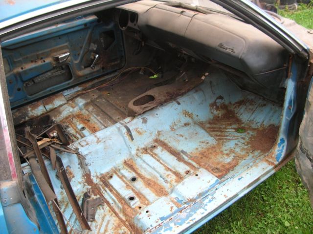 1970 Blue Plymouth Barracuda Coupe