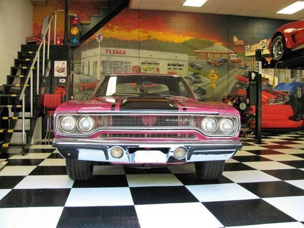 1970 Pink Plymouth Road Runner Coupe