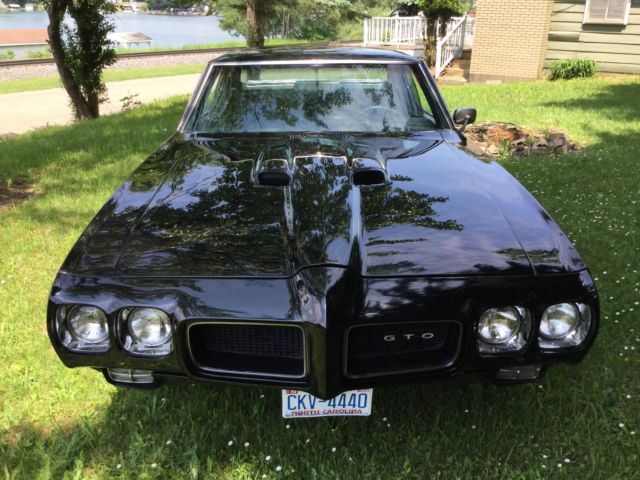 1970 Black Pontiac GTO Coupe