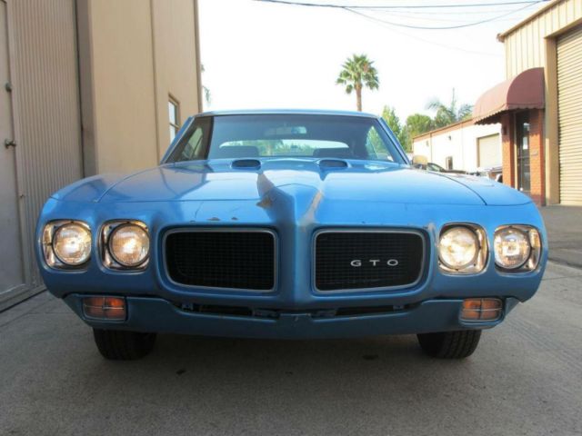 1970 Blue Pontiac GTO Coupe