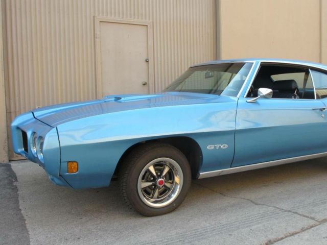1970 Blue Pontiac GTO Coupe