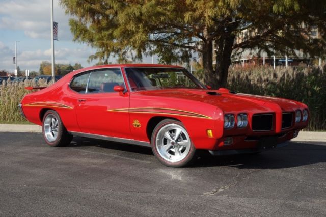 1970 Gold Pontiac GTO 2 Door