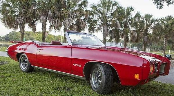 1970 Green Pontiac GTO