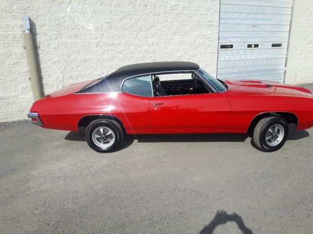 1970 Cardinal Red Pontiac GTO Coupe