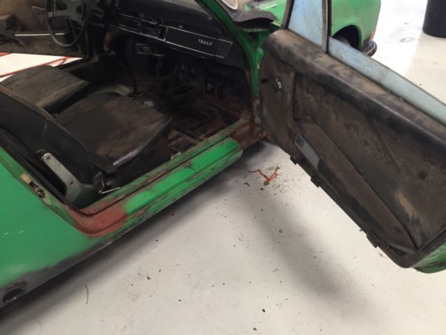 1971 Vonda green Porsche 911 Coupe