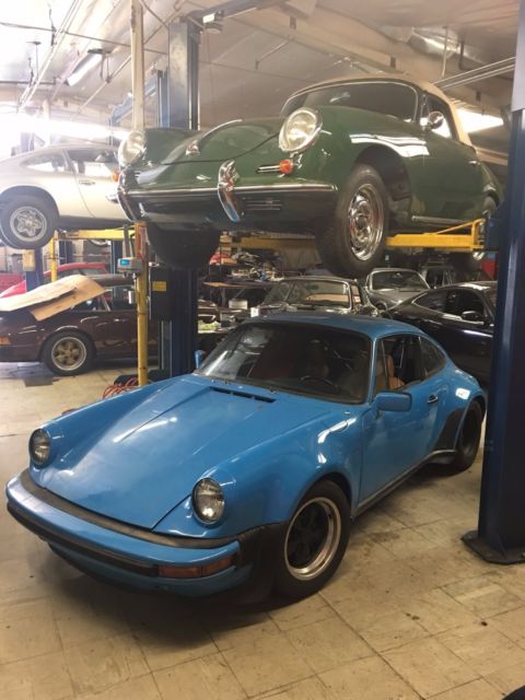 1970 Blue Porsche 911 Coupe