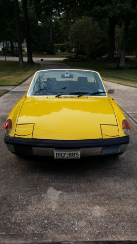 1970 Silver Porsche 914 targa