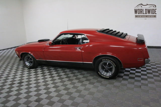 1970 Red Ford Mustang