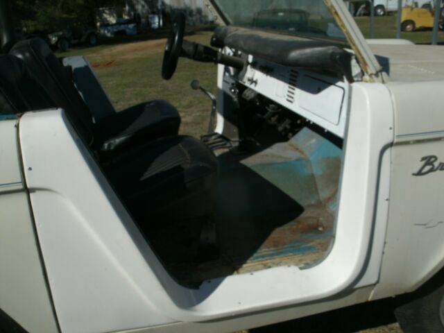 1970 White Ford Bronco Convertible