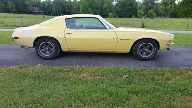 1970 Yellow Chevrolet Camaro Coupe