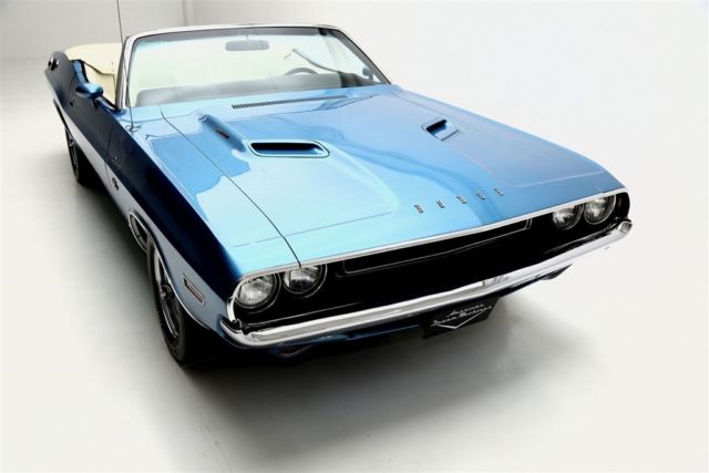 1970 Blue Dodge Challenger Convertible