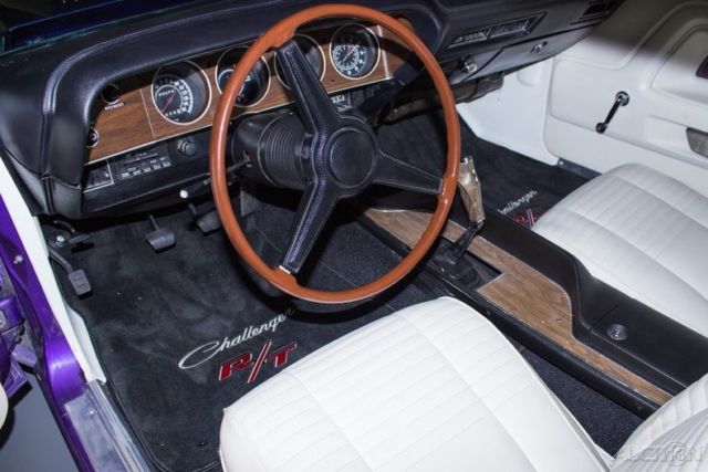 1970 Blue Dodge Challenger