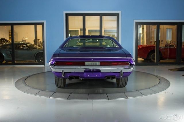 1970 Blue Dodge Challenger