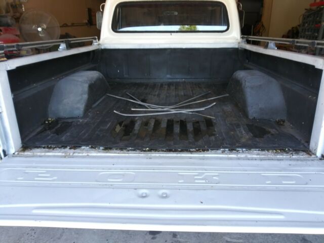 1970 White Ford F-100 Standard Cab Pickup