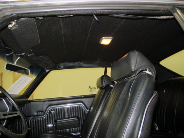 1970 Silver Chevrolet Chevelle