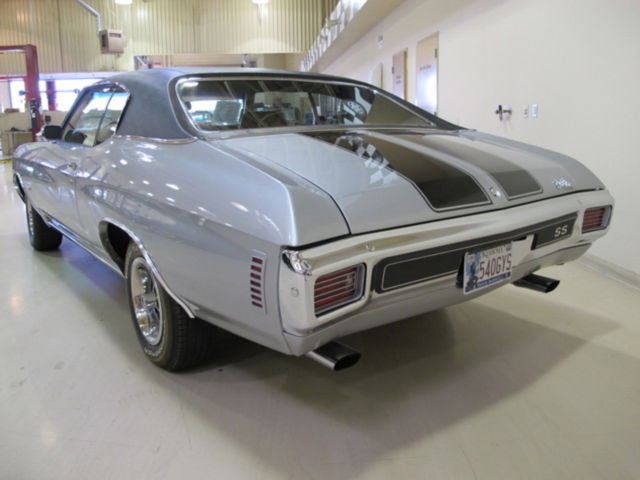 1970 Silver Chevrolet Chevelle
