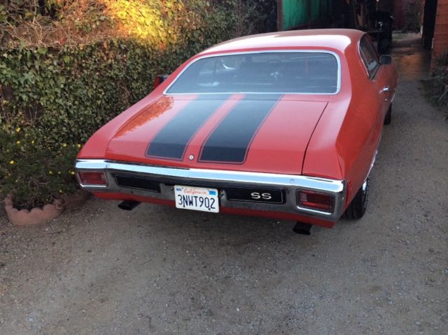 1970 Red Chevrolet Chevelle Coupe