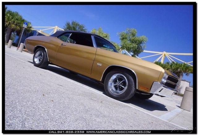 1970 Gold Chevrolet Chevelle