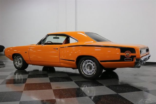 1970 Orange Dodge Coronet