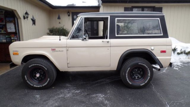 1970 Brown Ford Bronco