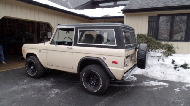 1970 Brown Ford Bronco