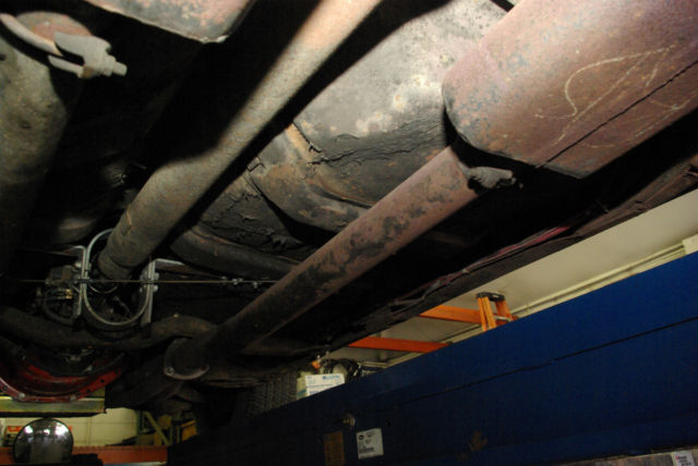 1970 Silver with Black Hood Panels Chevrolet Chevelle Sedan