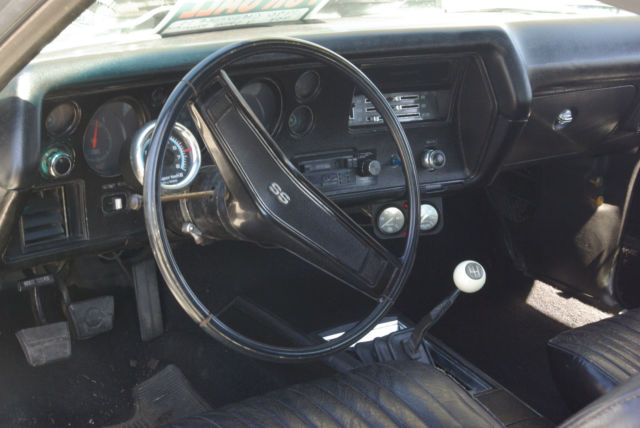 1970 Silver with Black Hood Panels Chevrolet Chevelle Sedan