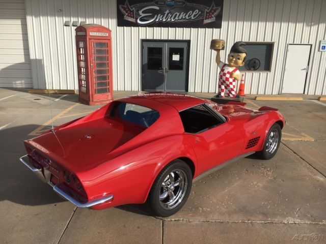 1970 Red Chevrolet Corvette