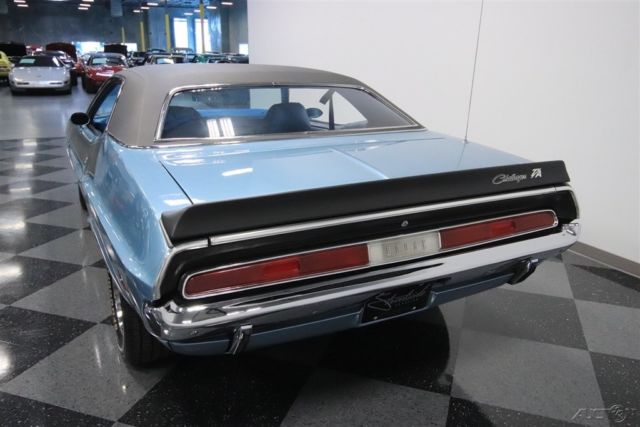 1970 Blue Dodge Challenger