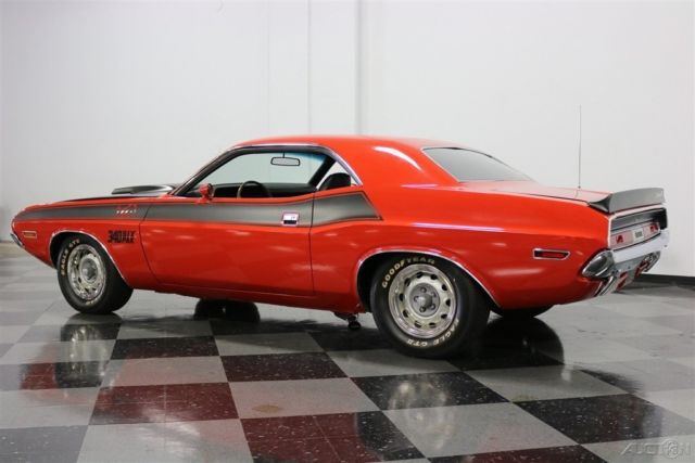 1970 Red Dodge Challenger