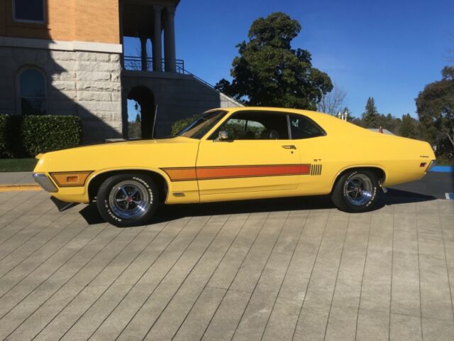 1970 Yellow Ford Torino Coupe