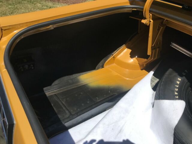 1970 Bright gold metallic Ford Torino 2 Door