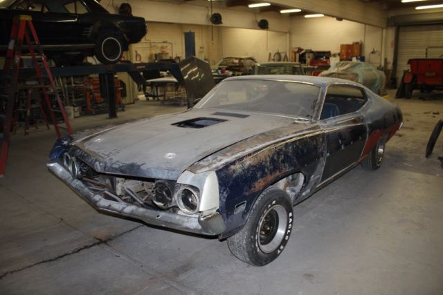 1970 Blue Ford Torino Coupe
