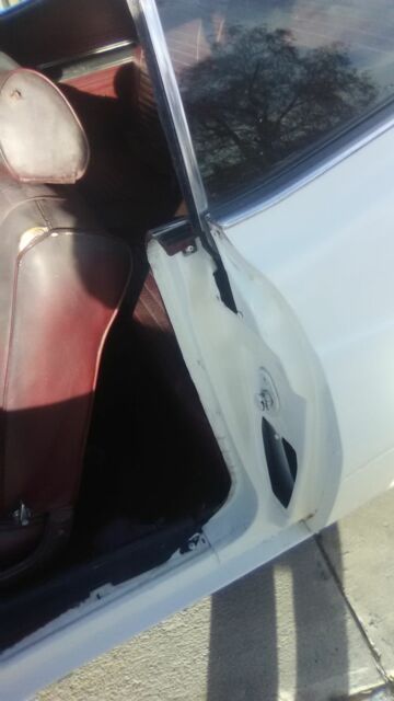 1970 Yellow Ford Torino Coupe