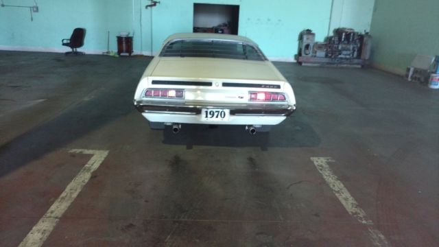 1970 White Ford Torino 2 Door