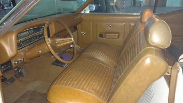 1970 White Ford Torino 2 Door