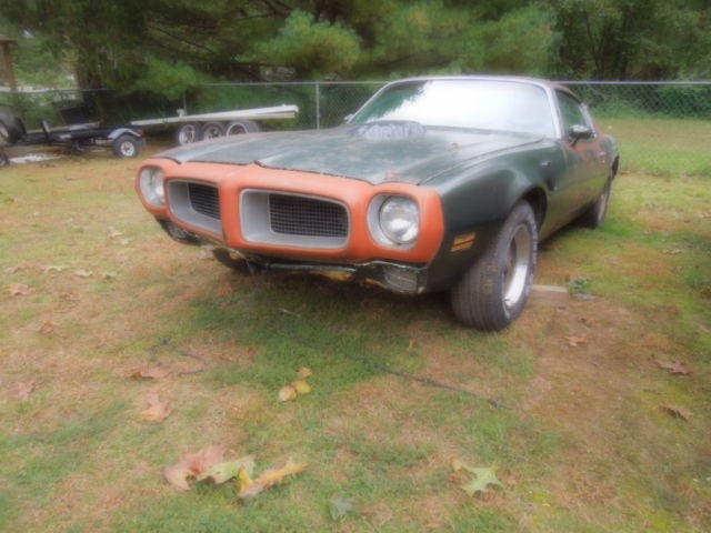 1970 White Pontiac Trans Am Coupe