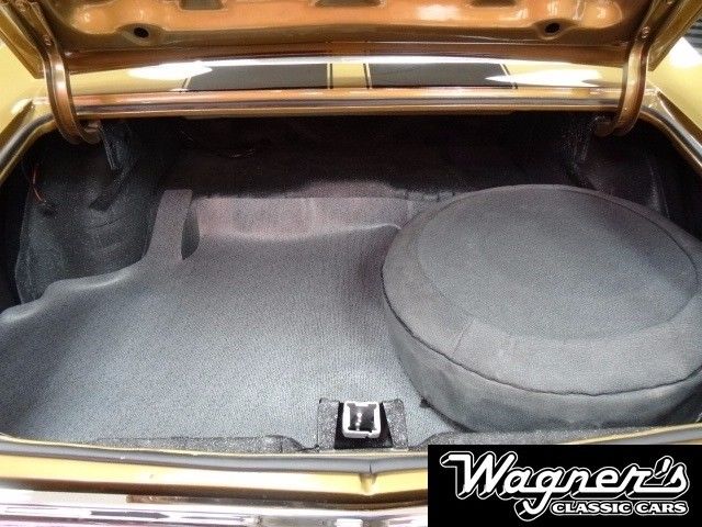 1970 Gold Chevrolet Chevelle Coupe