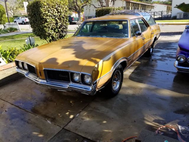 1970 Gold Oldsmobile Other Wagon