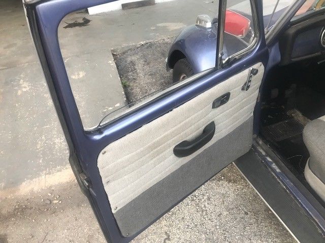 1970 two tone Volkswagen Beetle - Classic Coupe