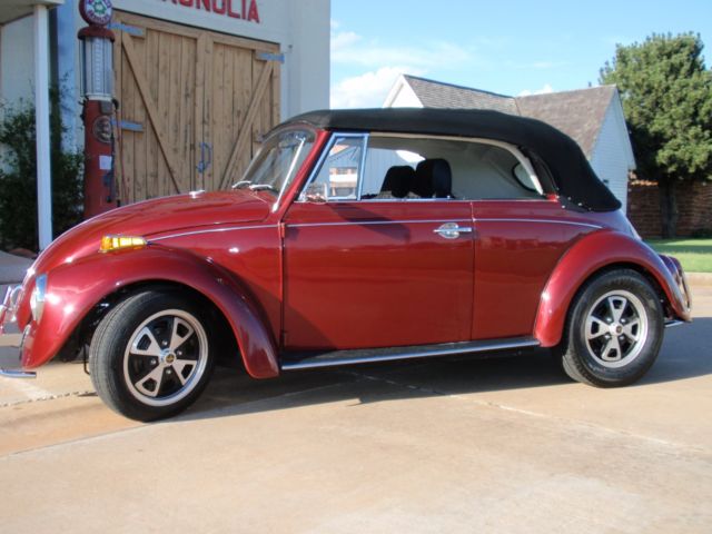 1970 Burgundy Volkswagen Beetle - Classic Convertible
