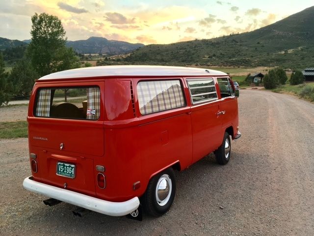 1970 Red Volkswagen Bus/Vanagon Van Camper