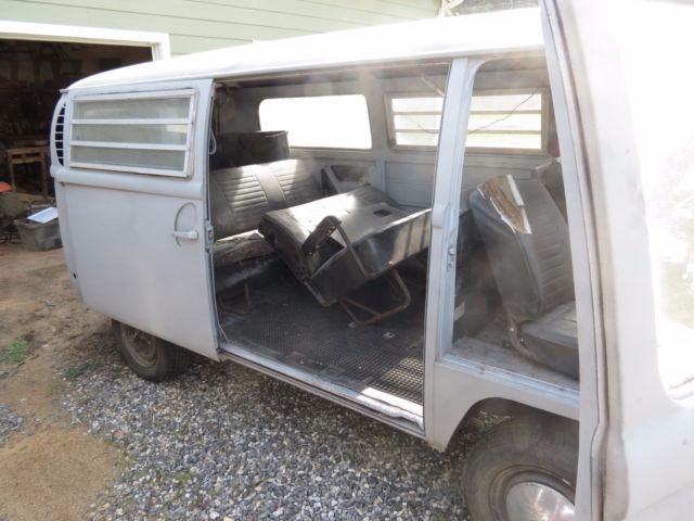 1970 Volkswagen Bus/Vanagon