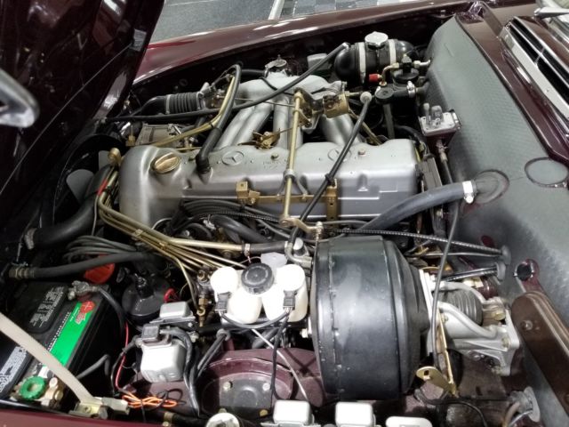 1970 MBZ 54G DARK RED Mercedes-Benz SL-Class ROADSTER