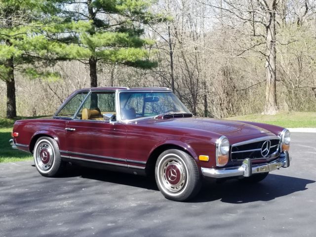 1970 MBZ 54G DARK RED Mercedes-Benz SL-Class ROADSTER