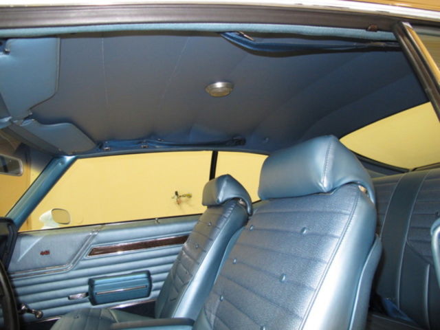 1970 White Oldsmobile Cutlass