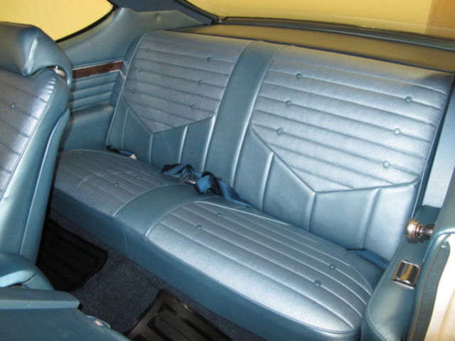 1970 White Oldsmobile Cutlass