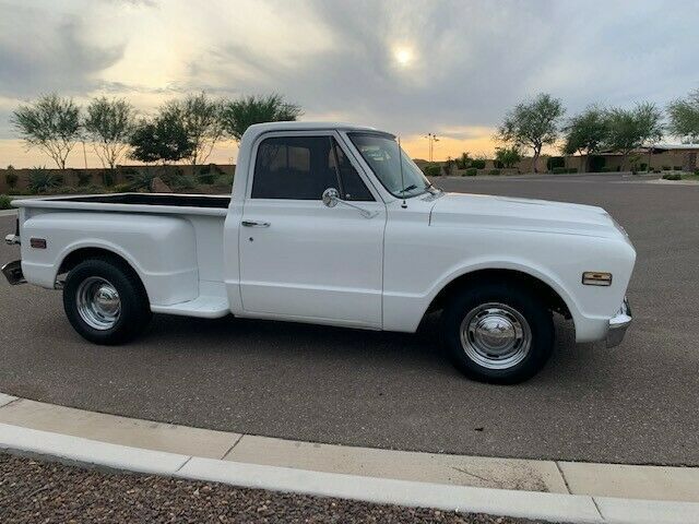 1970 White Chevrolet C-10